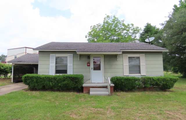 Charming 1 Bedroom, 1 Bath House w/Workshop/Office! photos photos