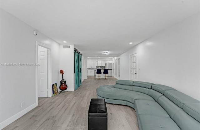 6060 South Falls Circle Drive photos photos