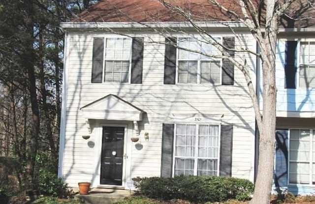 3101 Queen Anne Court Gallery 1