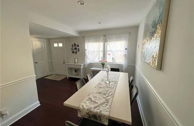 341 Mount Pleasant Avenue Gallery 2