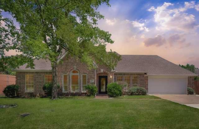 3412 Cottonwood Drive Gallery 2