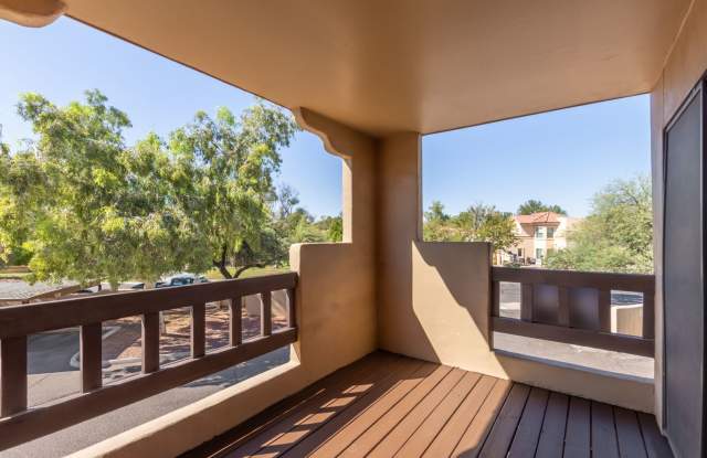 Modern 2-Bedroom Chandler Condo - 500 North Gila Springs Boulevard, Chandler, AZ 85226