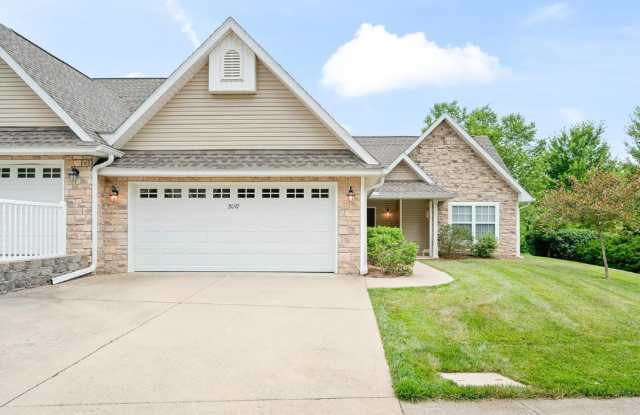 Arbor Ridge: 3 Bedroom, 2 Bath - Available Now! Gallery 3