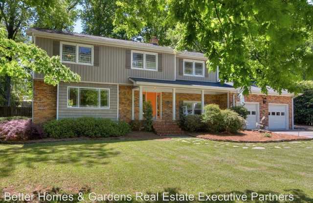 3010 Sussex Road Gallery 2