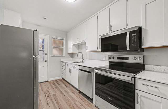 1612 S 32nd Ave #2 photos photos