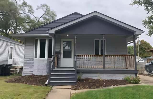 3-Bedroom Home Near Aksarben For Rent – Modern Upgrades, Prime Location, Move-In Ready! photos photos