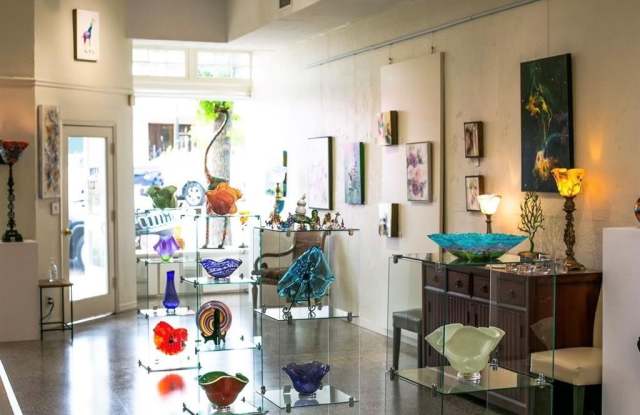 3022 Paseo Gallery 4