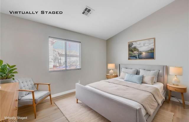 916 BLUE ARROYO Drive Gallery 4