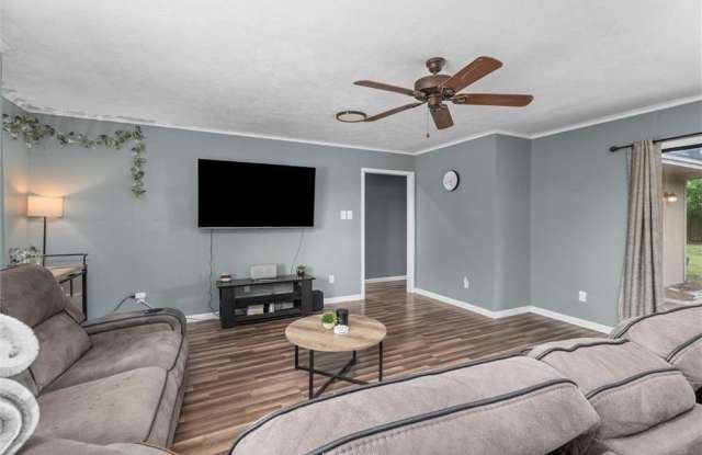 3511 Pecos Court Gallery 4