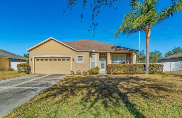 Grand Island Ridge! 3/2 with Split Floorplan and Fenced Backyard photos photos