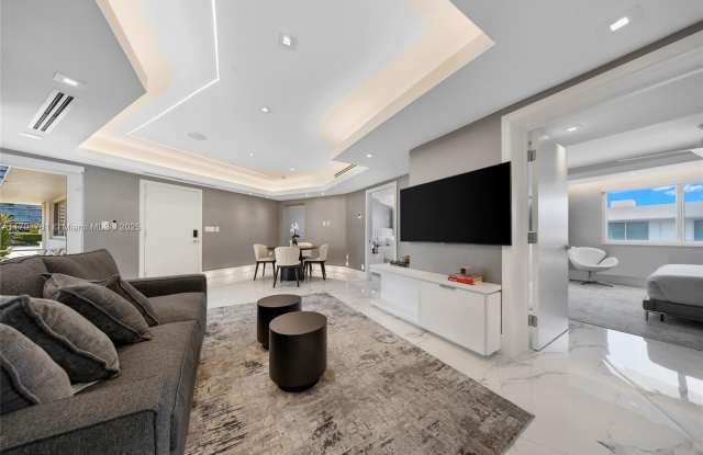 10190 Collins Ave photos photos