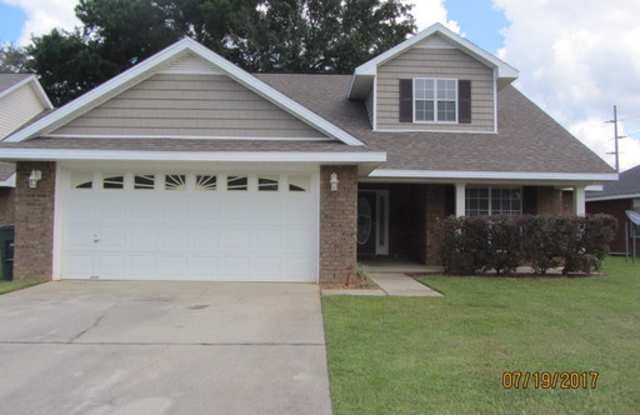 NOW SHOWING! Three Bedroom Home in Daphne photos photos