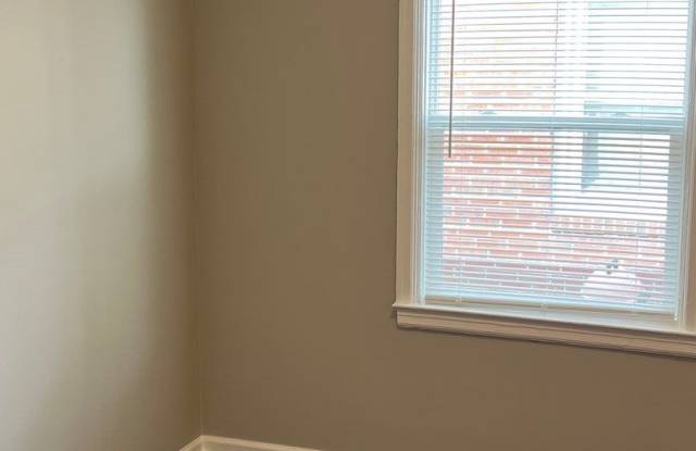 4328 Crittenden Avenue Gallery 4