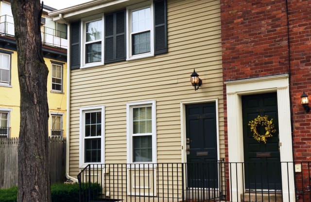 6405 Howe St - 6405 Howe Street, Pittsburgh, PA 15206
