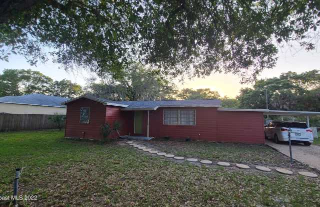 123 East Court photos photos