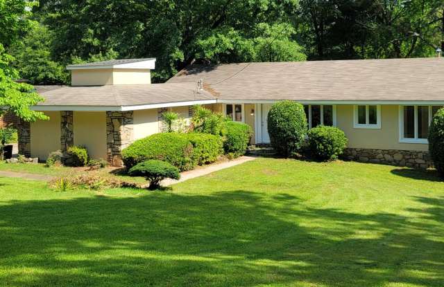 4216 Smithsonia Court Gallery 1