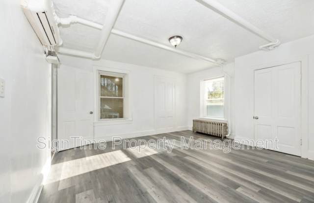 222 Summit Avenue Gallery 1
