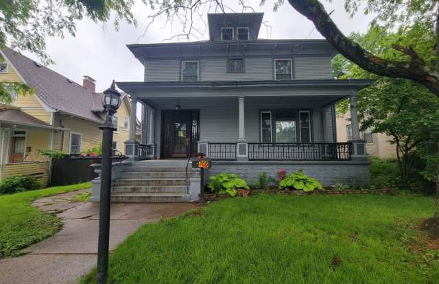 705 Main Street 4BR/2.5BA (Hamilton) - 705 Main Street, Hamilton, OH 45013