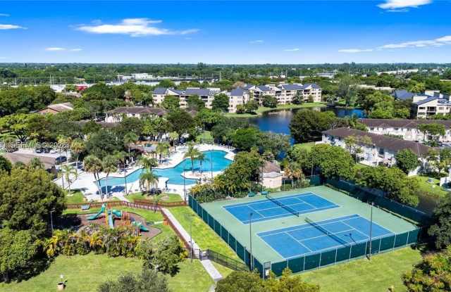 6904 SW 114th Pl photos photos