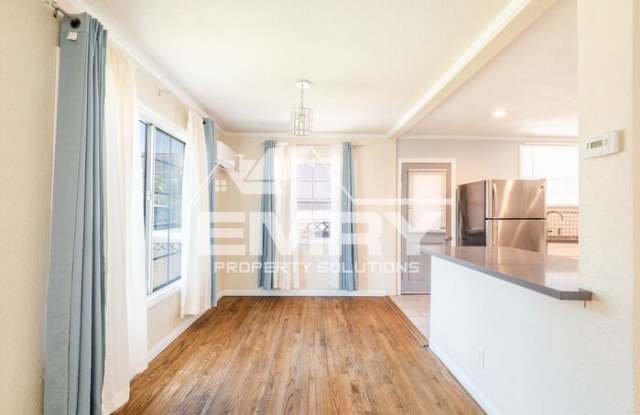610 North Brannick Avenue Gallery 2