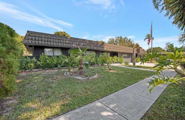 315 NE 122nd St - 315 Northeast 122nd Street, North Miami, FL 33161