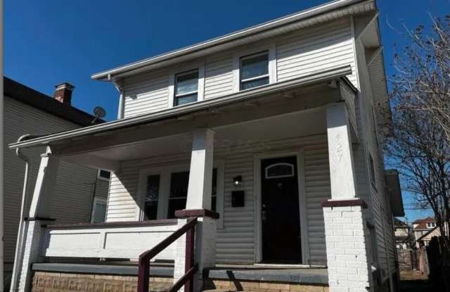 427 S Ogden Avenue photos photos