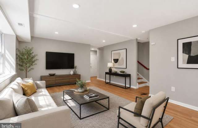 1008 RITTENHOUSE Street NW Gallery 3