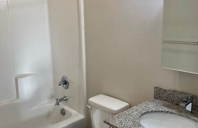 2 bed 2 full bath Duplex. Water/Sewer is included in monthly rent.  ****APPLICATION PENDING Gallery 3