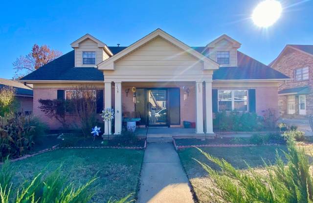Newly Remodeled 3 Bed 2 Bath Gem in Prime OKC Location - 2230 Northwest 49th Street, Oklahoma City, OK 73112