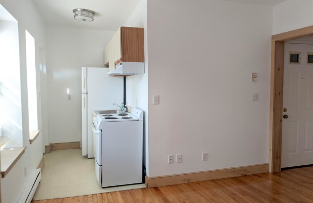 43 Ivaloo St - 43 Ivaloo Street, Somerville, MA 02143