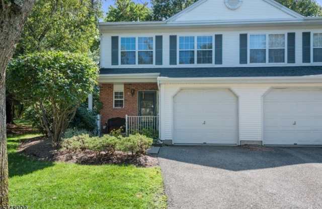 45 Maple Ln - 45 Maple Lane, Mount Arlington, NJ 07856 45 Maple Ln - 45 Maple Lane, Mount Arlington, NJ 07856