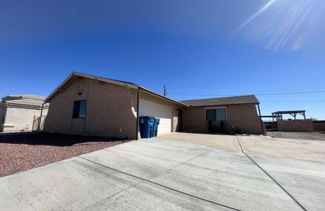3190 Broken Arrow Dr - 3190 Broken Arrow Drive, Lake Havasu City, AZ 86406
