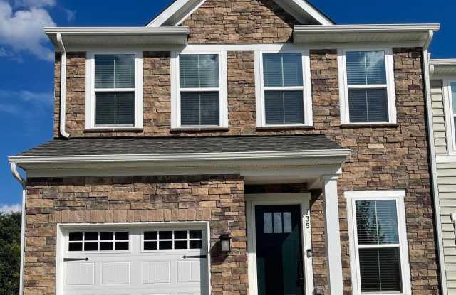 735 STONEHOUSE WAY Gallery 2