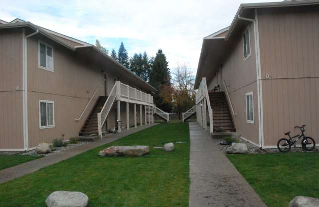 2 bed 1 bath apartment (ground floor) Gallery 1