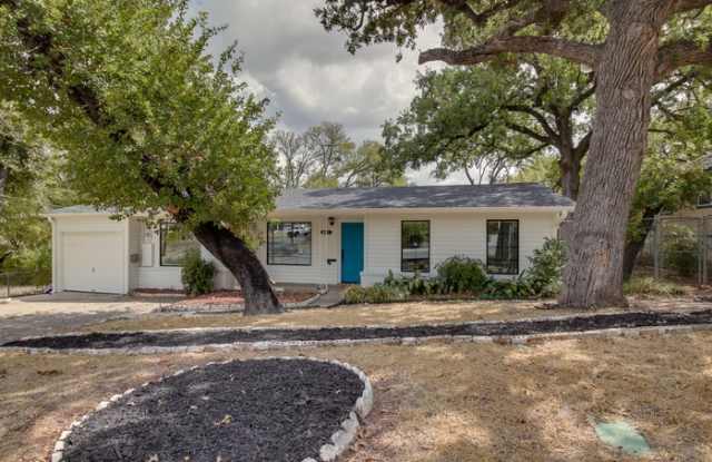1311 Webberville Road Gallery 3