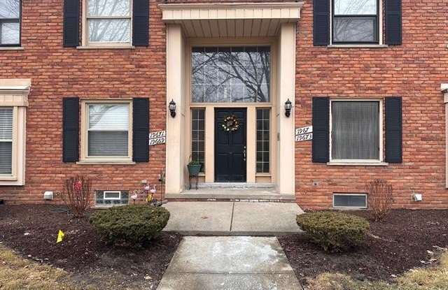 19671 FLEETWOOD Drive - 19671 Fleetwood Drive, Harper Woods, MI 48225