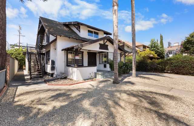 This spacious 1 bedroom, 1 bathroom apartment in prime Echo Park is now available! photos photos
