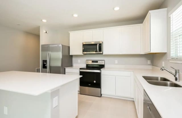 132 ROYAL FERN DRIVE Gallery 4