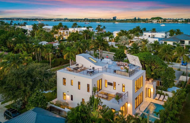 214 28th Street photos photos