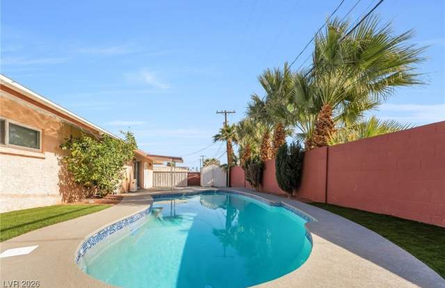 2163 Golden Arrow Drive photos photos