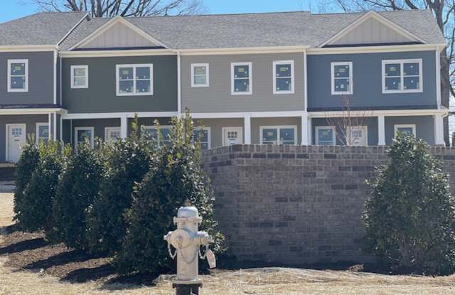 The Summit Townhome Community In Blacksburg - 100 Hoopers Lane, Blacksburg, VA 24060