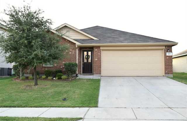 613 Rio Bravo Drive - 613 Rio Bravo Drive, Fort Worth, TX 76052