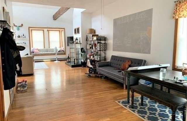 2 Mercer St 2D Gallery 4