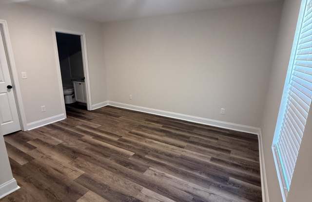 128 Bacote Street - A Gallery 3