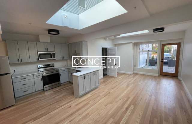 202 Elm St. photos photos
