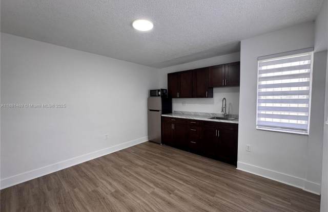 3632 SW 87th Ave photos photos