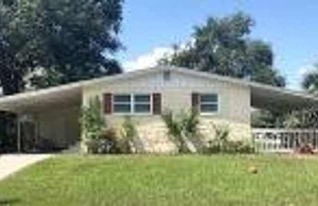 2950 Mansion Road Gallery 2