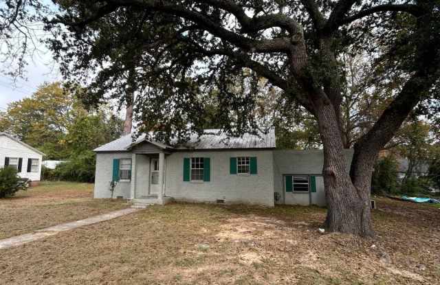 1416  Martel photos photos