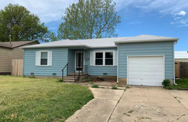 Adorable 3 Bd 1 ba w/ garage photos photos