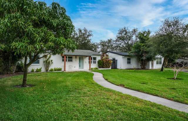 781 40TH AVENUE NE photos photos